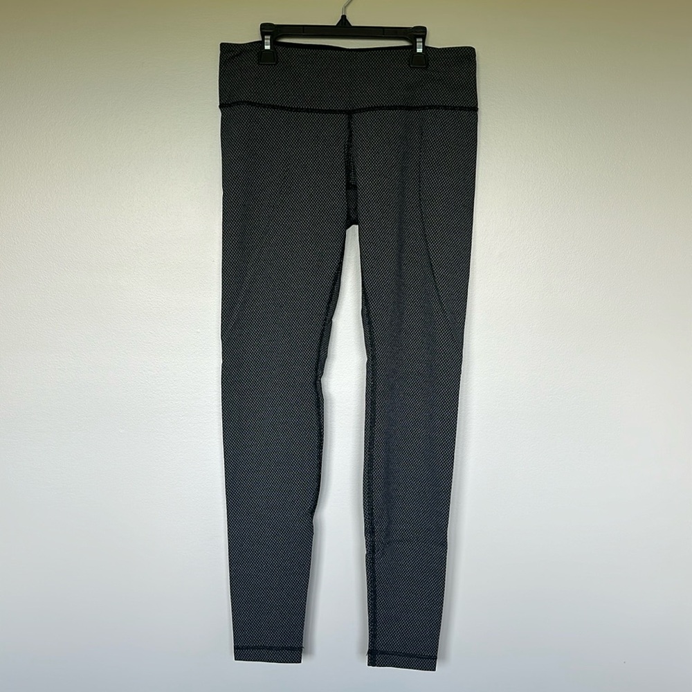 Lululemon Black Printed Wunder Under Leggings